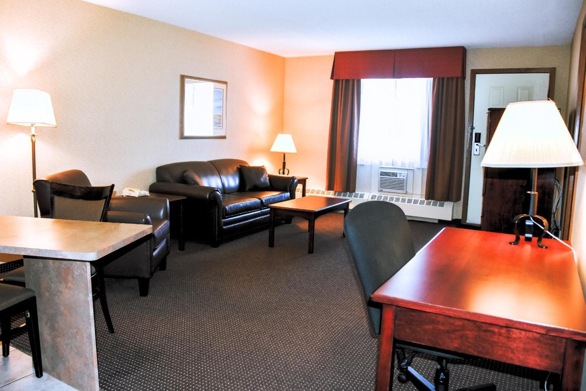 Stony Plain Inn & Suites 外观 照片