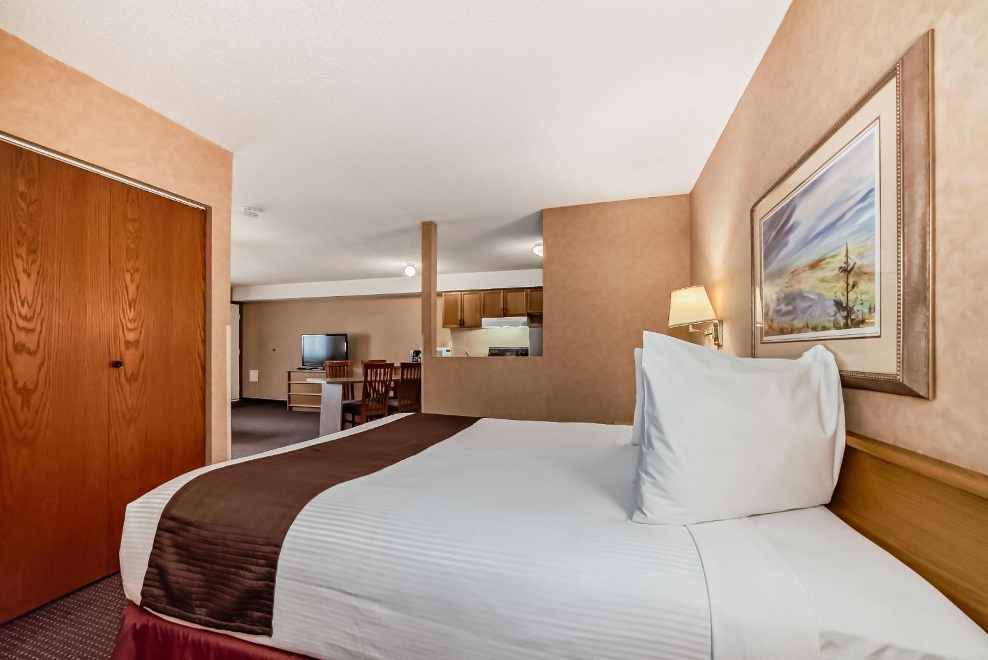 Stony Plain Inn & Suites 外观 照片