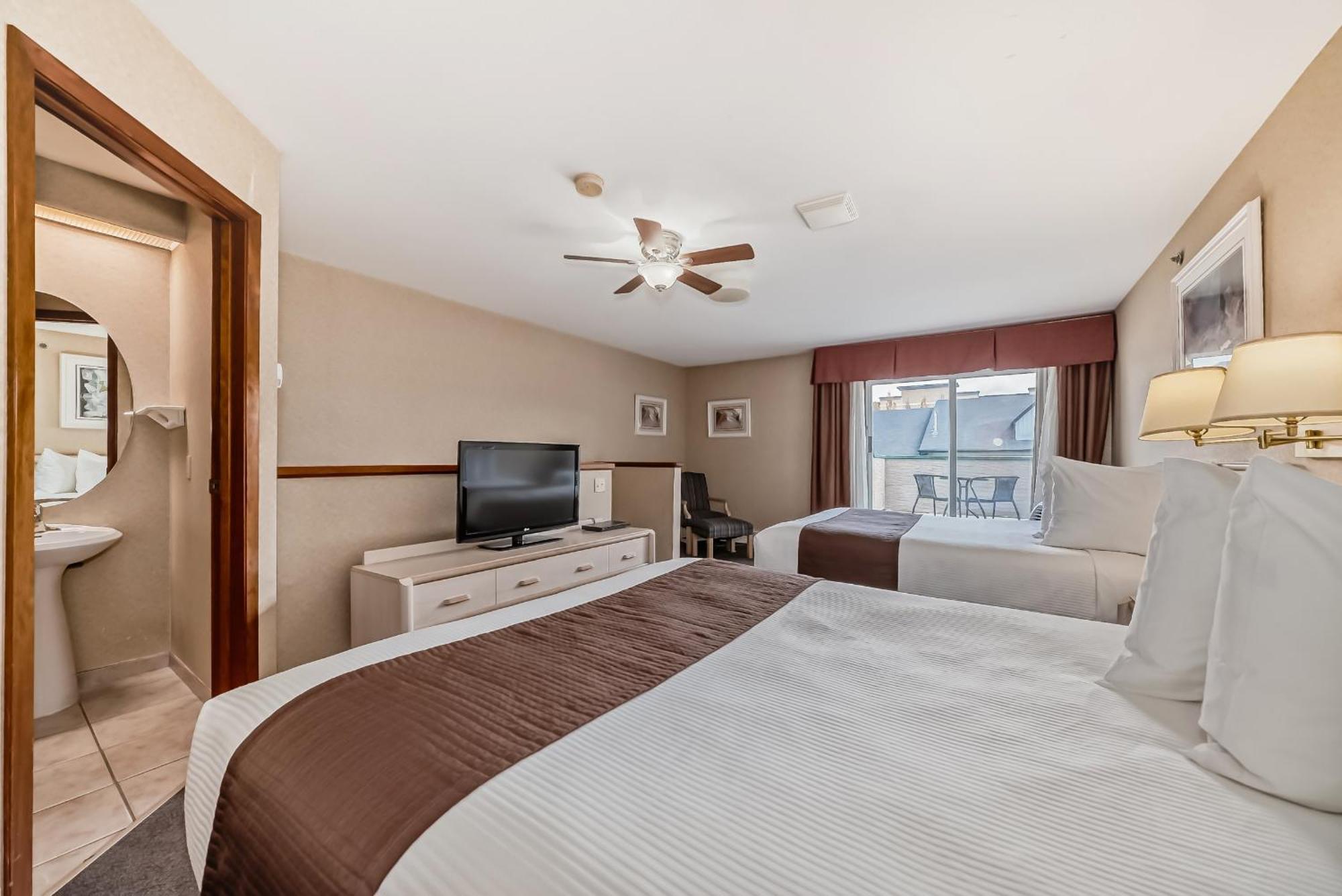 Stony Plain Inn & Suites 外观 照片