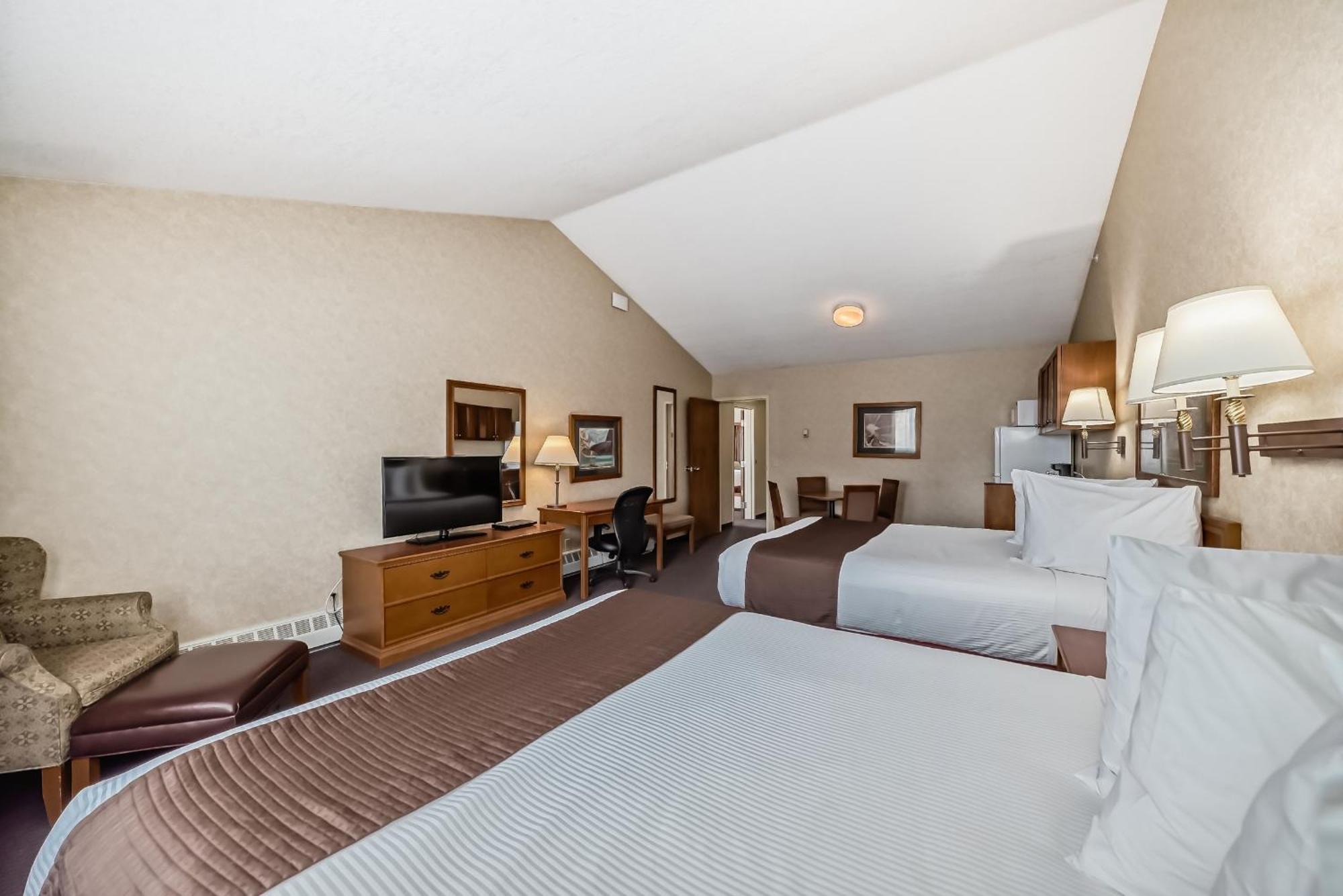 Stony Plain Inn & Suites 外观 照片